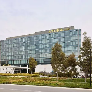 Atura Airport Аделаида