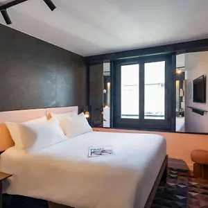 Hotel Tribe Batignolles Paris