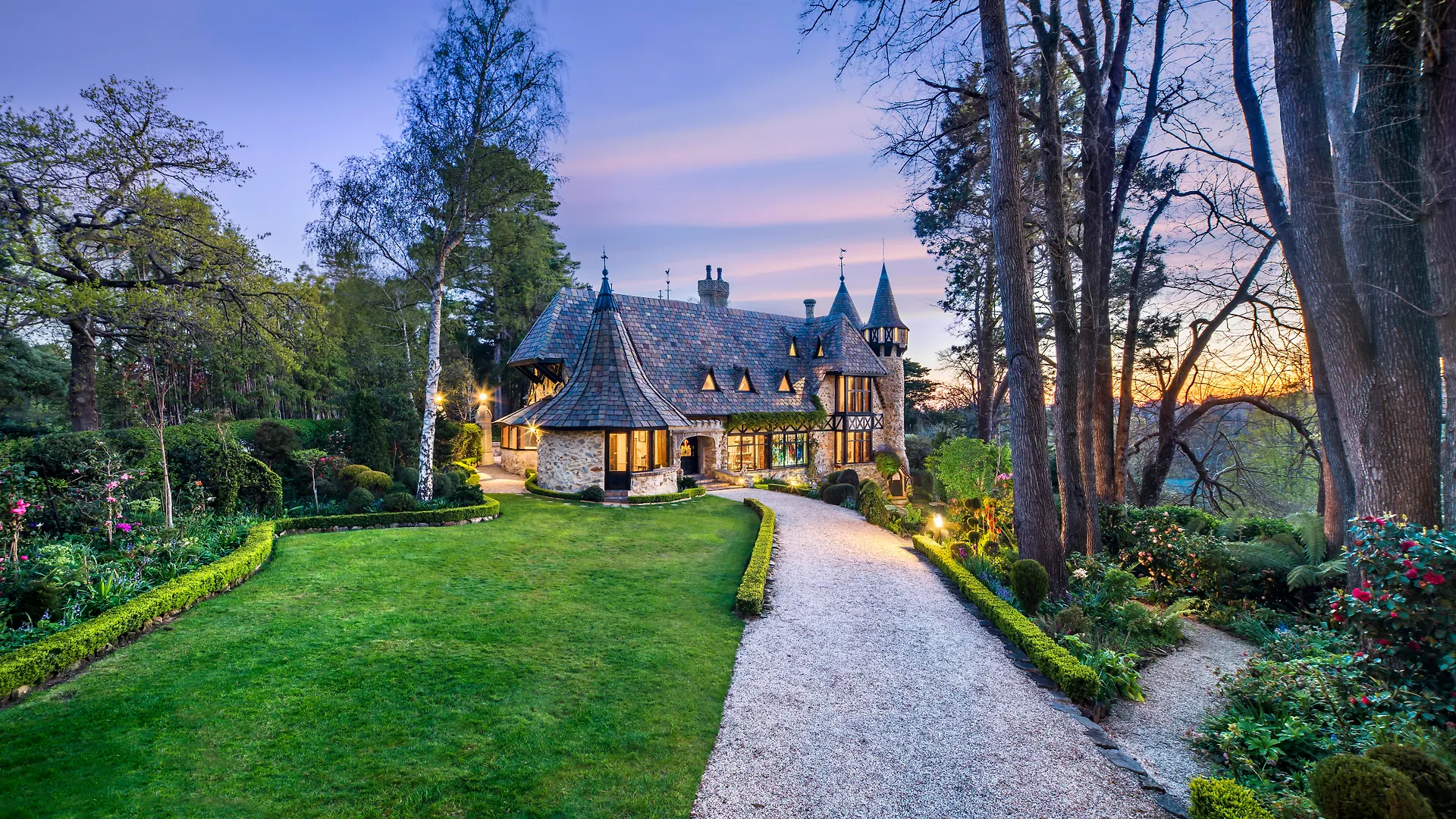 Thorngrove Manor contacts